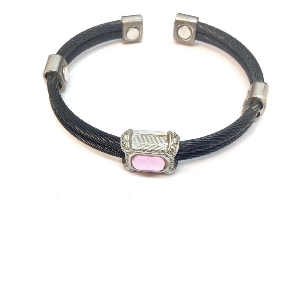 3/$30 PURPLE STAINLESS STEEL MAGNET CUFF BRACELET